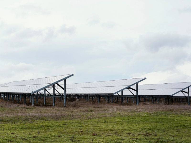  🌀 綠電的隱憂與新生：台灣能源轉型下的挑戰與未來展望 