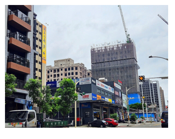  政府政策也不想加溫房市？房貸數據創新低　利率攀17年新高 