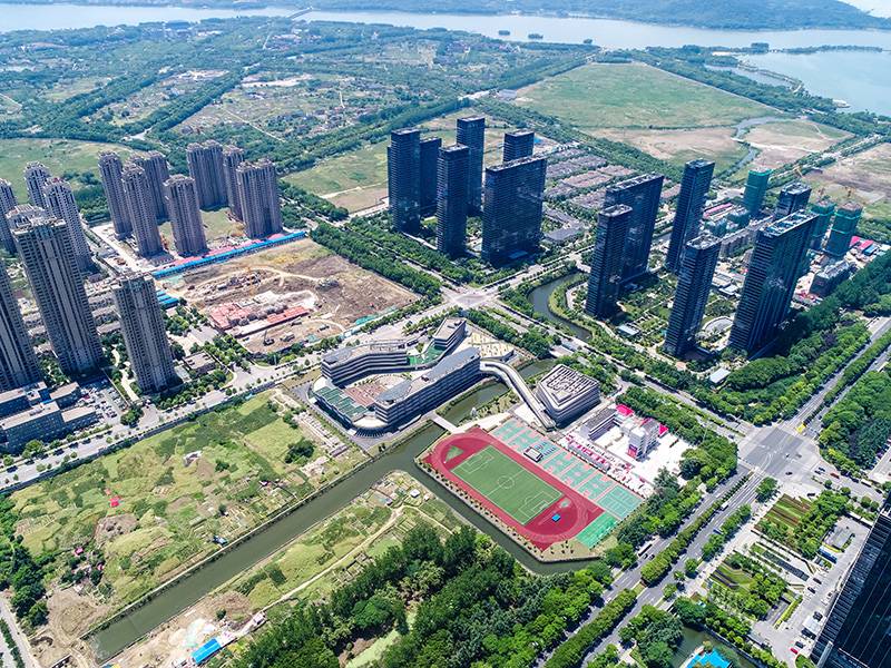  🤖 AI買地不手軟！科技大廠狂掃工業用地　房市主角悄悄換人了？ 