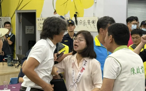 三重果菜市場遷蘆洲 藍綠齊反彈