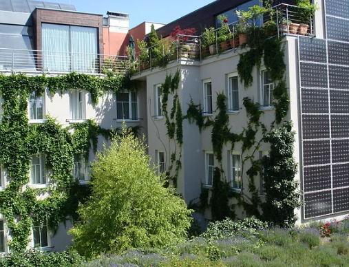 帳單長在屋頂！光電新制讓住戶扛20年維護責任，能源轉型誰埋單？