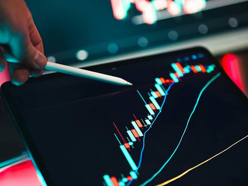  國泰金庶民經濟指標出爐》56％國民樂觀台股未來續漲 