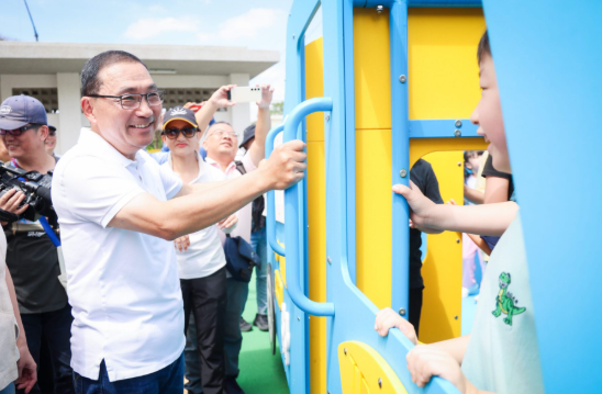 中環公園完工啟用　侯友宜：塭仔圳開發重大里程碑