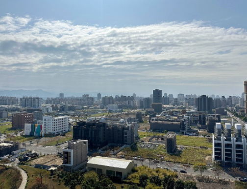 土地資產＋現金配息強　AI資金轉向也不怕？營建股成新資產避風港