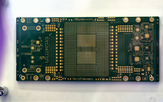  玻纖布、銅箔等材料吃緊 PCB進入「圈料時代」 視料生產、配額供貨 產能何時開出來？ 